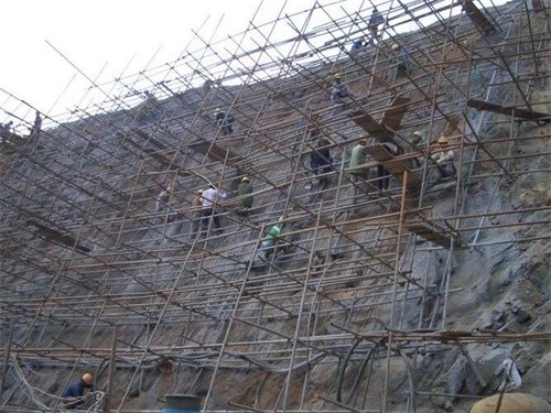 龙城公路桩基检测